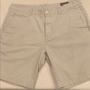 Khaki men’s shorts